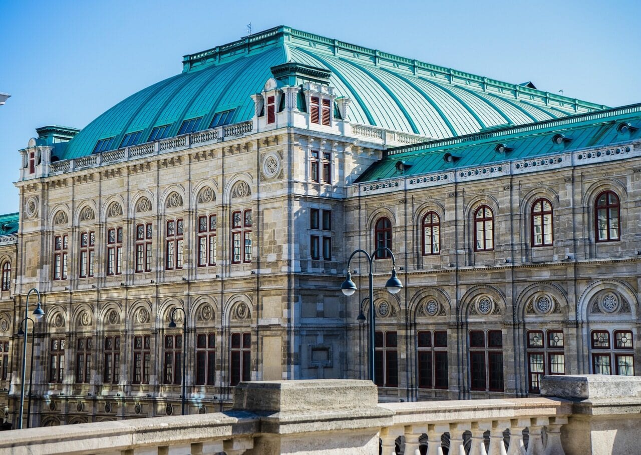 building, theater, opera, house, opera ball, austria, dramartugie, staatsoper, architecture, culture, vienna, europe, monarchy, empire, art, tourism, historically