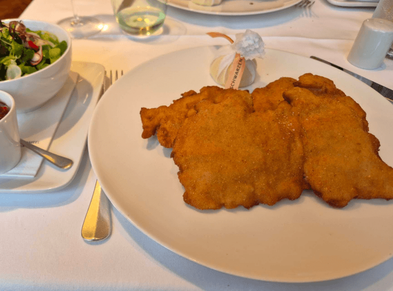 Zum Schwarzen Kameel - Wiener Schnitzel