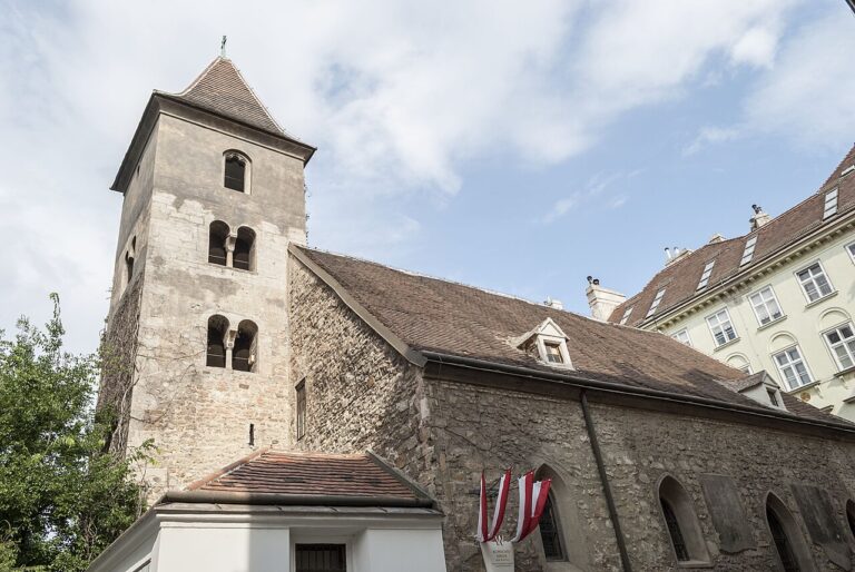 Early music at the Ruprechtskirche, in summer