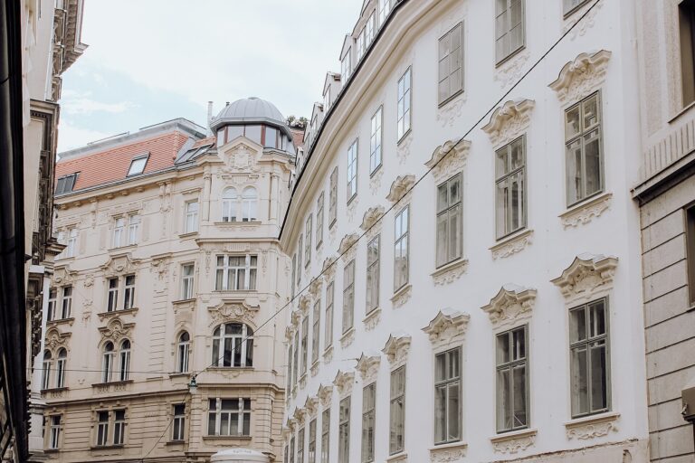 The Leo Grand