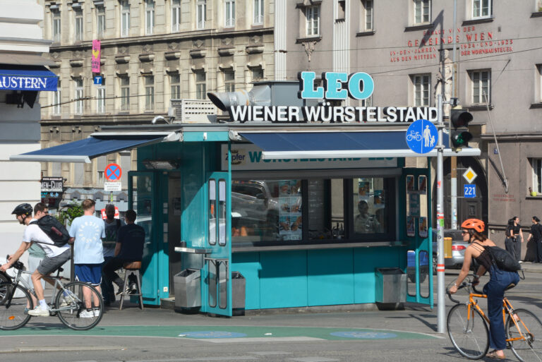 Würstelstand LEO